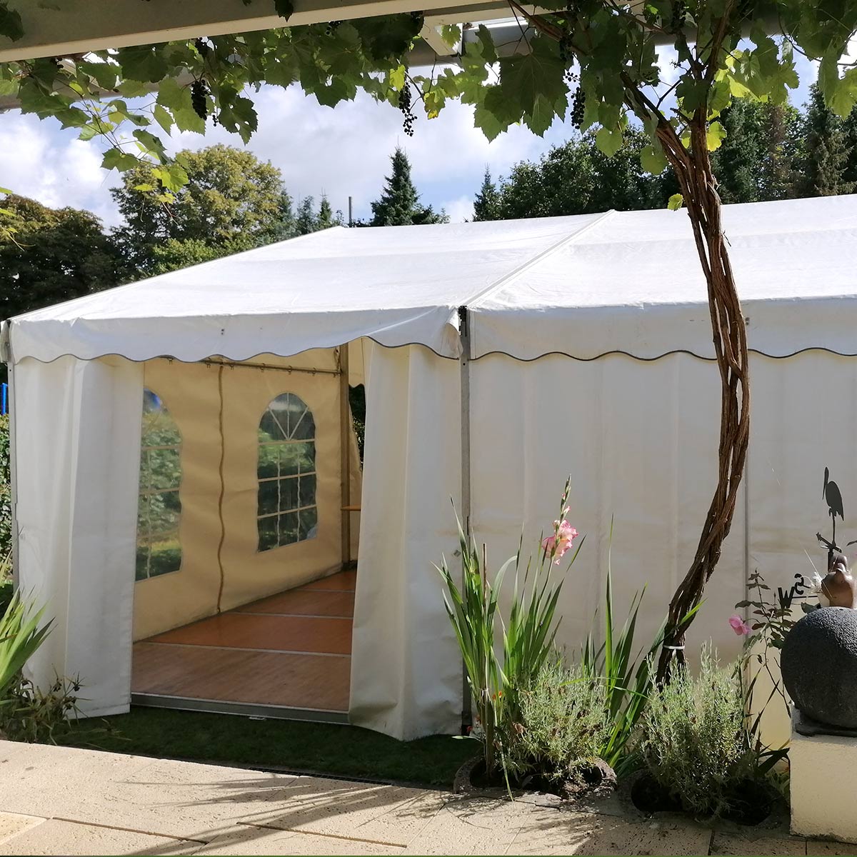 Zelt für Gartenpartys - Zelt für private Feierlichkeiten